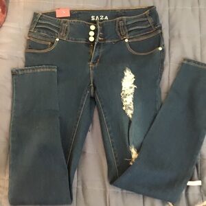 NWT SAZA Women’s Dark Wash Skinny Stretch Ripped Jeans